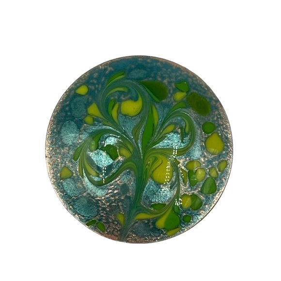 Vintage MCM Inga Green Yellow Abstract Flower Enamel on Copper Round Brooch Pin - Picture 2 of 7